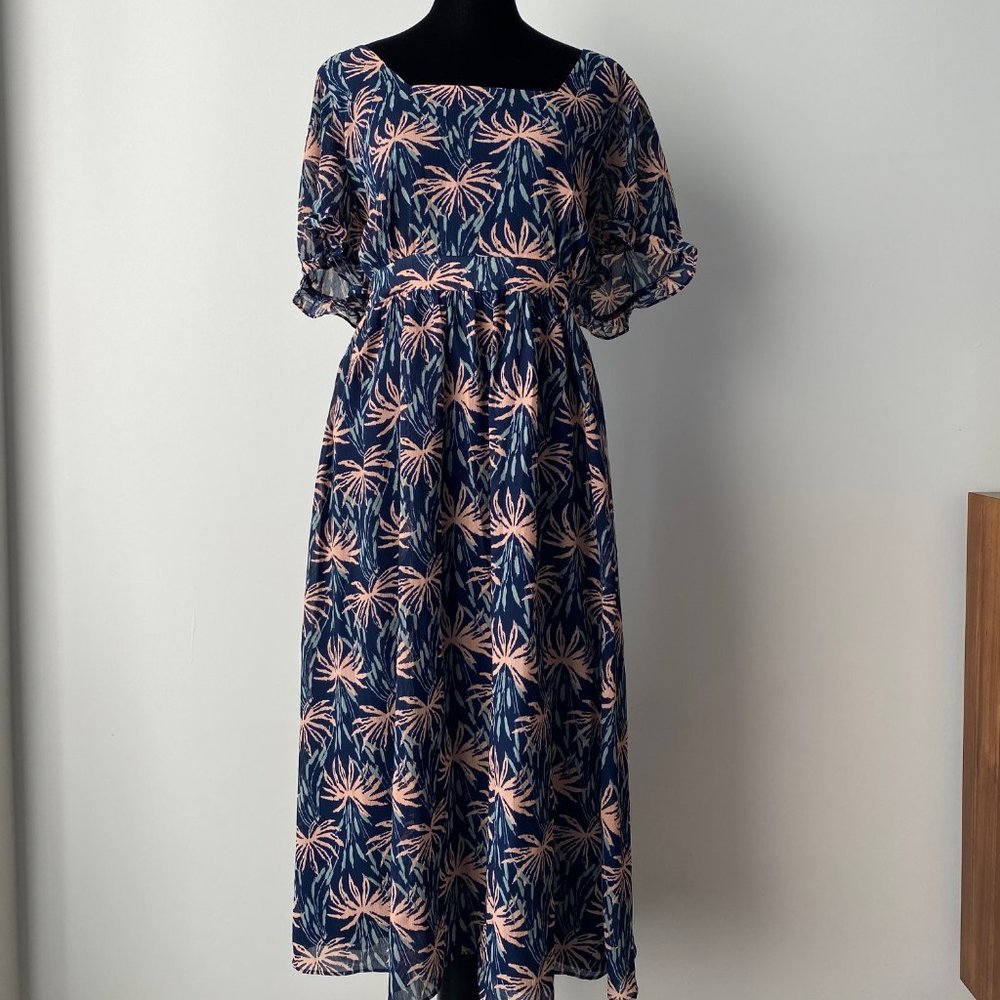 Madewell Ruffle-Sleeve Midi Dress in Oasis Palms